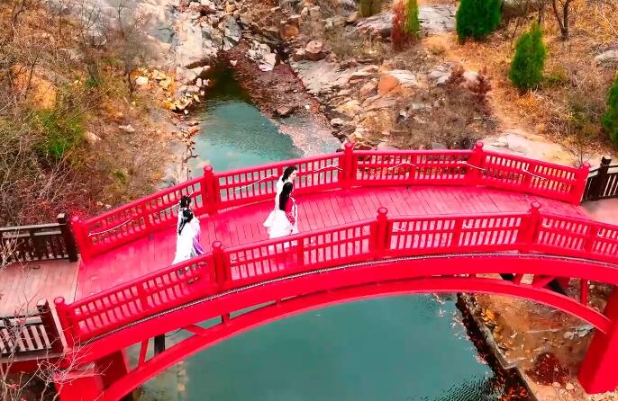 桃花涧景区汉服欣赏1